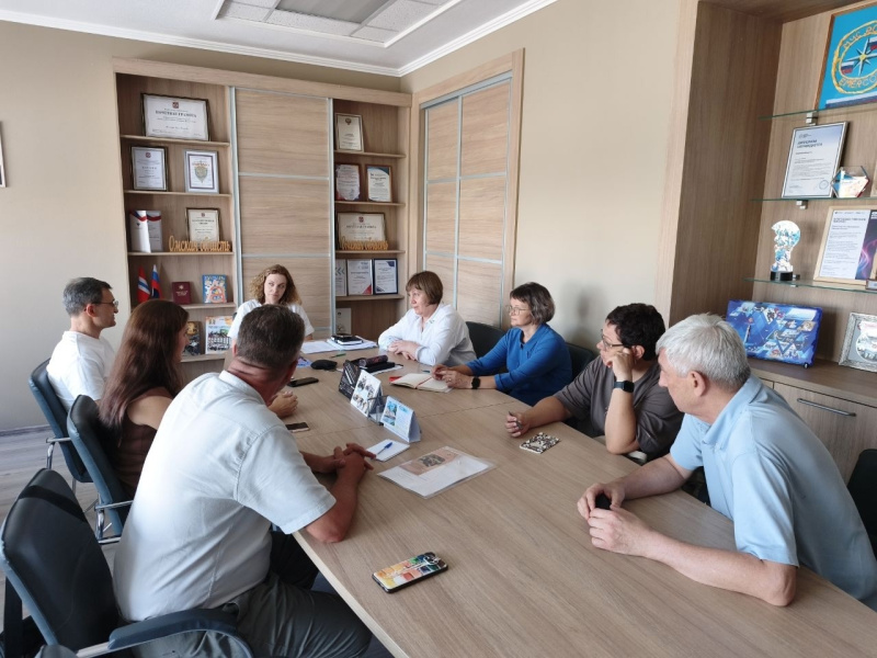 В омском Минобре обсудили стажировку для повышения квалификации преподавателей СУЗов